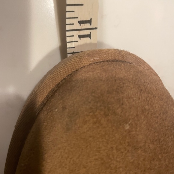 Ugg boots with sweater fold over top - Picture 8 of 10